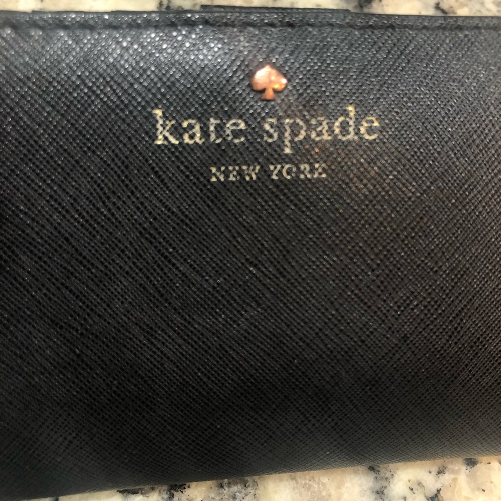 Kate Spade Wallet - Picture 4 of 4